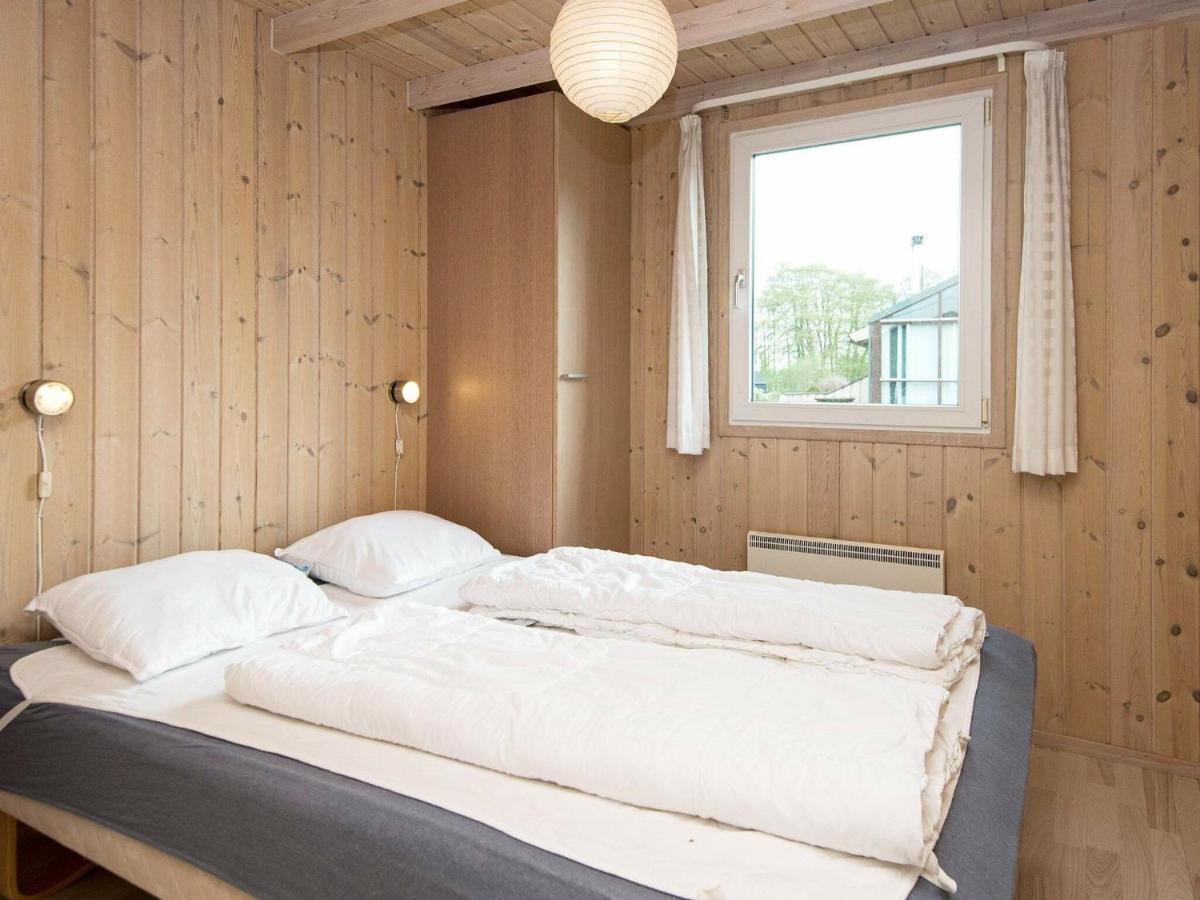 6 Person Holiday Home In Sj Lund Sjolund Exterior foto