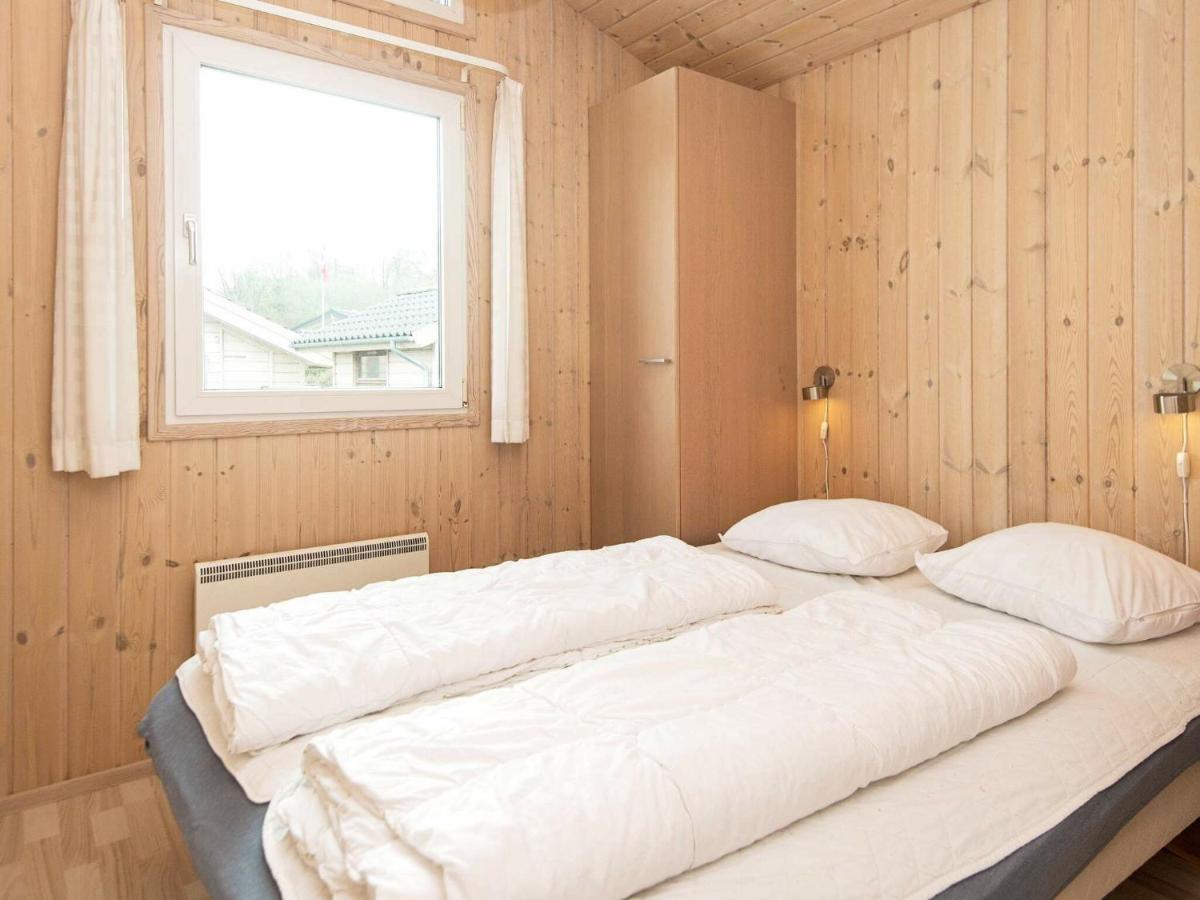 6 Person Holiday Home In Sj Lund Sjolund Exterior foto